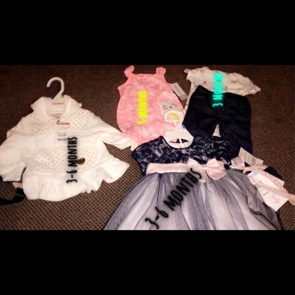Baby clothes !